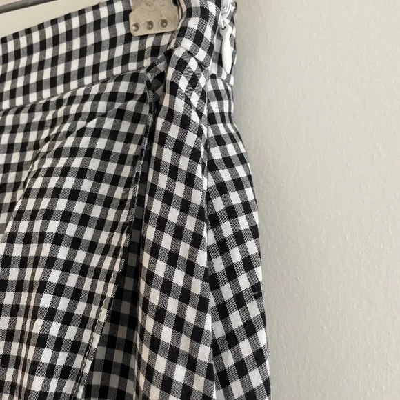 Loft - Faux wrap skirt - Picture 3 of 4